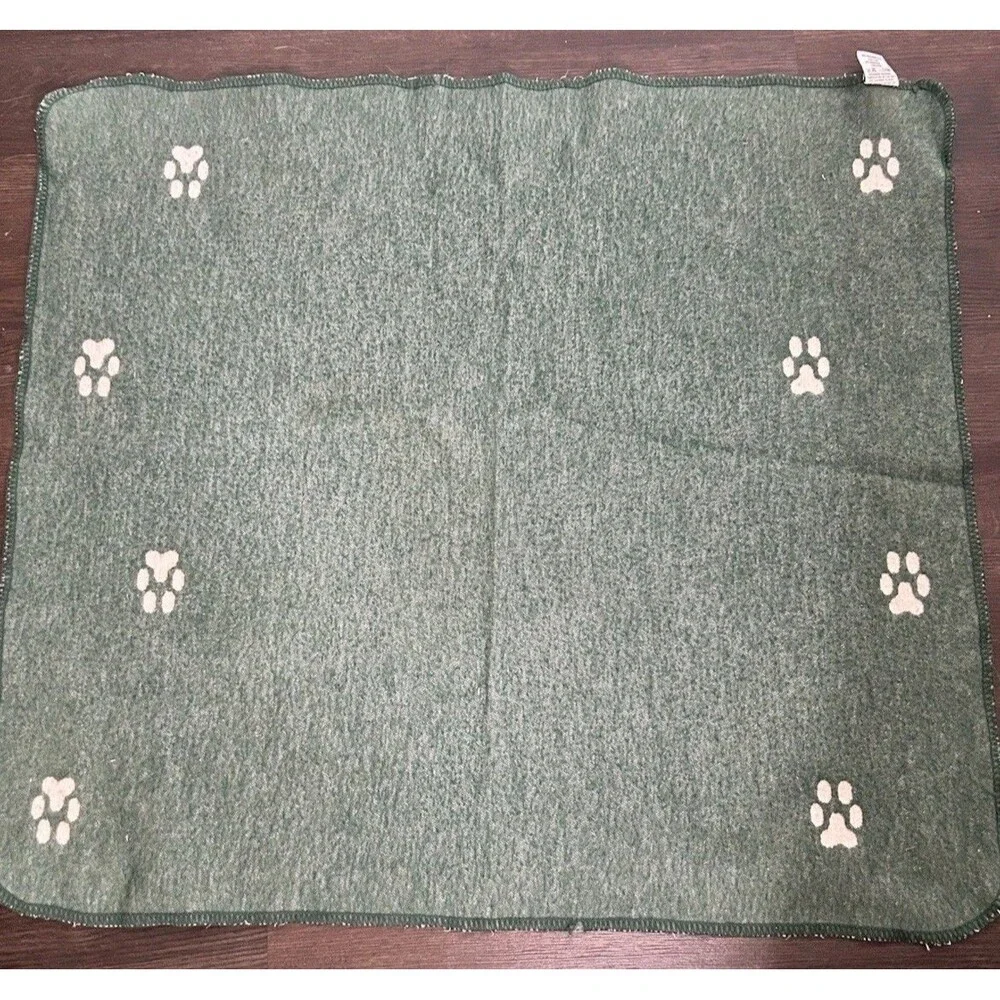 David Fussenegger Dog Blankie Square Lux Crate Blanket Green Paws Cotton 30x26